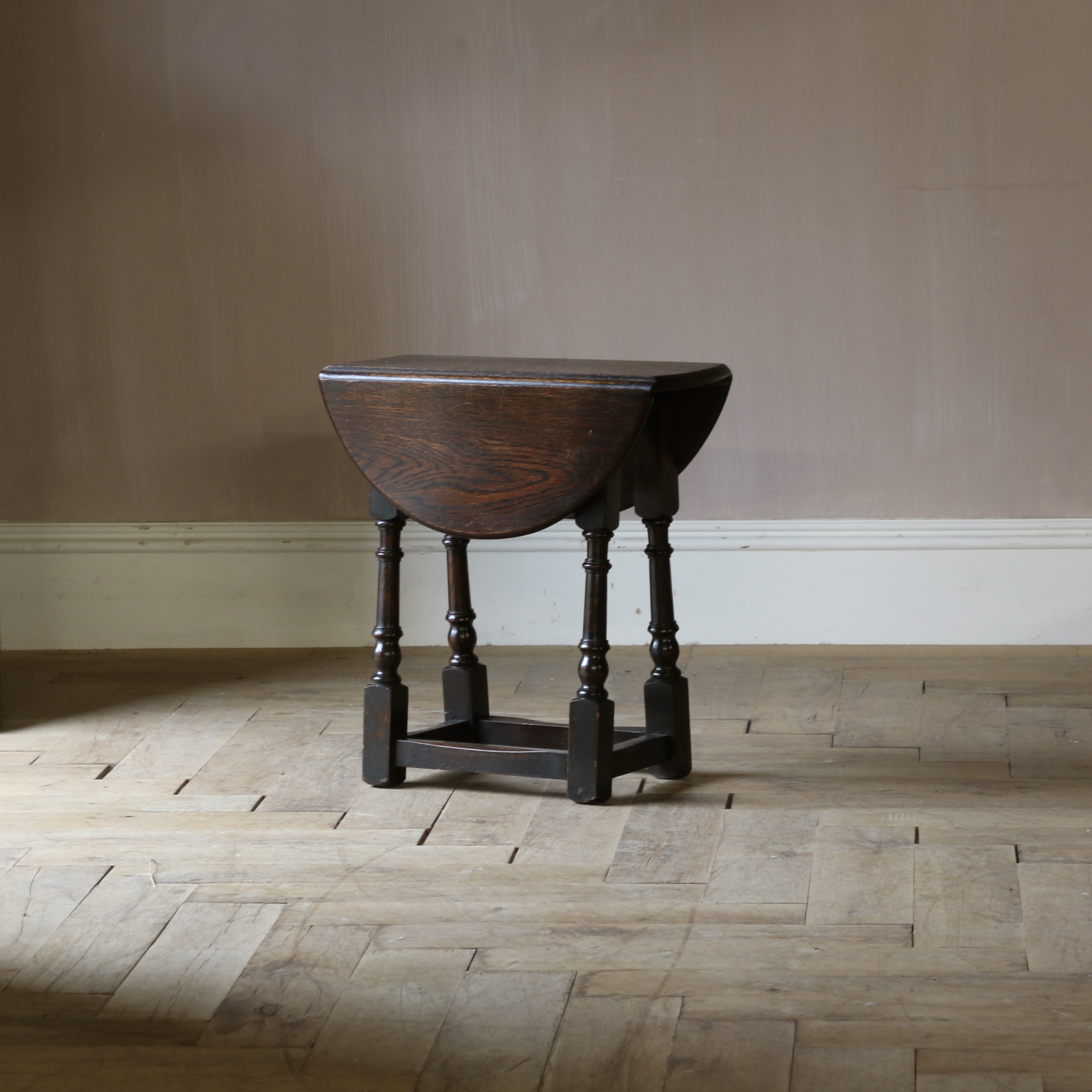 Small Drop Side Table